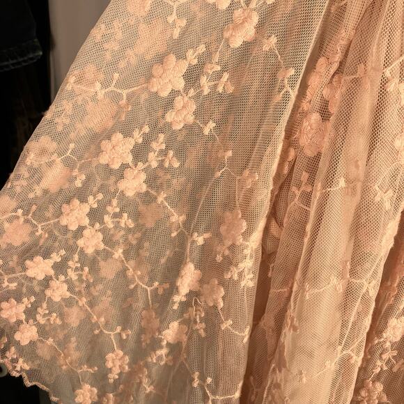 Suzanne Betro Blush Lace Embroidered Mesh Peasant Top 4X Floral Sheer Boho - Picture 8 of 12